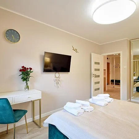 Klif Nadmorskie Tarasy * Kołobrzeg