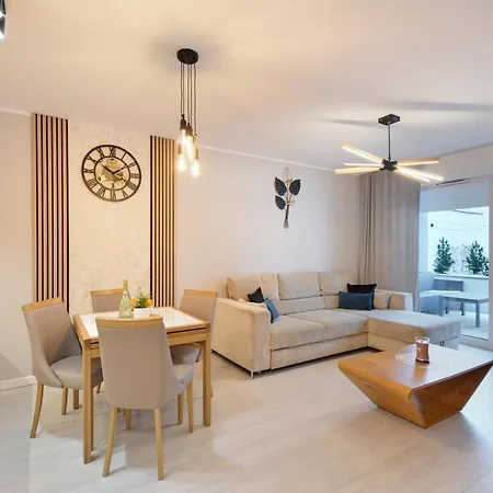 Nadmorskie Tarasy Klif Apartment *